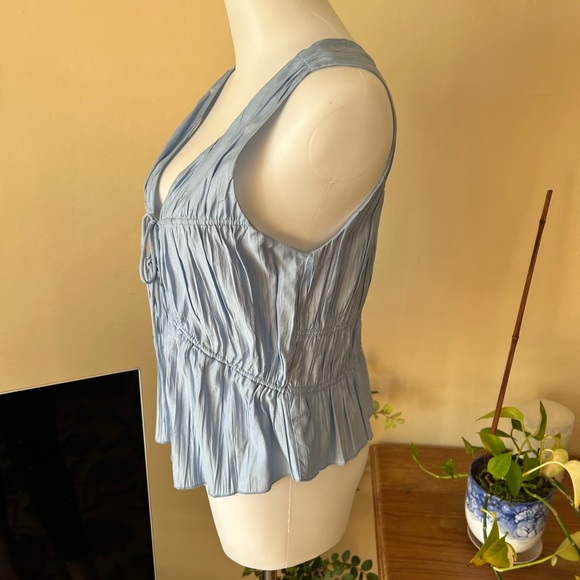 NWT FRAME Cinched Crinkle Tank on a beautiful powder blue! Greek Goddess! Size M - Picture 4 of 16